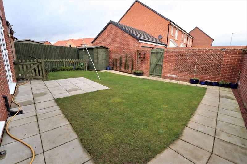 Pegasus Avenue, Queensgate, Stockton on Tees TS18 3QU 4 bed detached