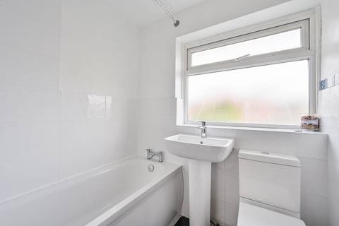 11 Tonstall Road, Mitcham, CR4 2LR