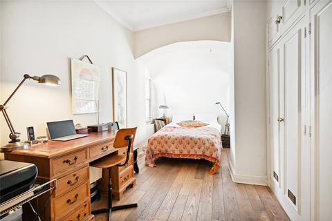 2 bedroom flat for sale, Tregunter Road, Chelsea, London