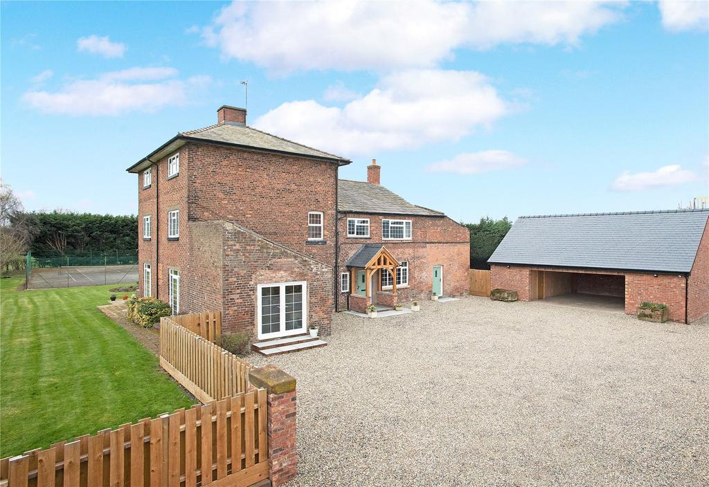Lache Lane, MarlstonCumLache, Chester, Cheshire, CH4 6 bed detached