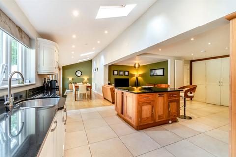 Rustlings Spring Close, Boughton, Northampton, NN2 8SJ