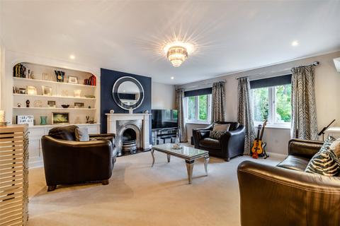 Rustlings Spring Close, Boughton, Northampton, NN2 8SJ