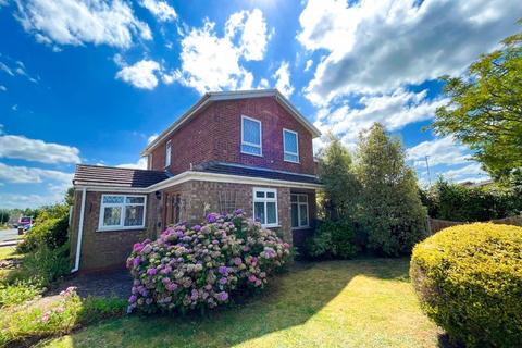 3 bedroom detached house for sale, Knight Road, Burntwood, WS7 1PX