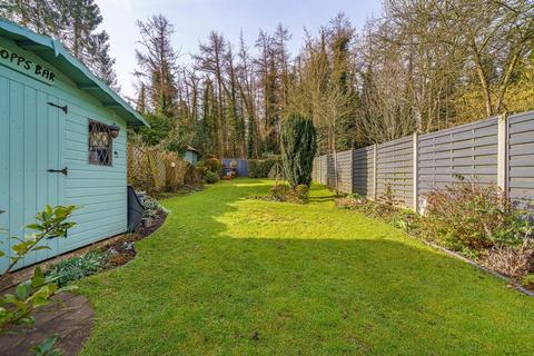 3 London Road, Halstead, Sevenoaks, TN14 7DS