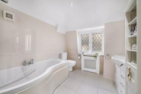 3 London Road, Halstead, Sevenoaks, TN14 7DS