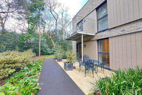 2 bedroom apartment for sale, Lindsay Road, Branksome Park, Poole, BH13