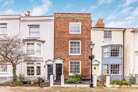 3 bedroom townhouse for sale, Castle Road, Southsea