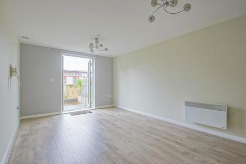 2 bedroom apartment to rent - Marriotts Walk, Witney, Oxfordshire, OX28 6GX
