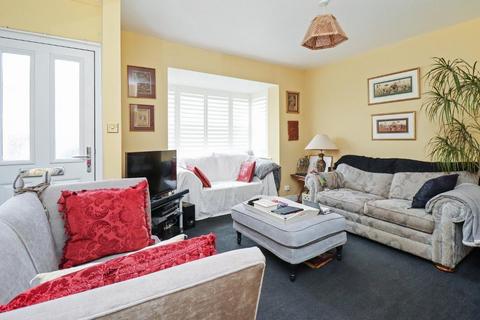 2 bedroom end of terrace house for sale, Dover road, Sandwich, Kent, CT13 0DA