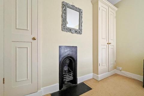 101 Dover Road, Sandwich, CT13 0DA