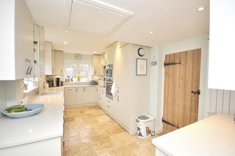 83 Netherstreet, Bromham, Chippenham, SN15 2DW