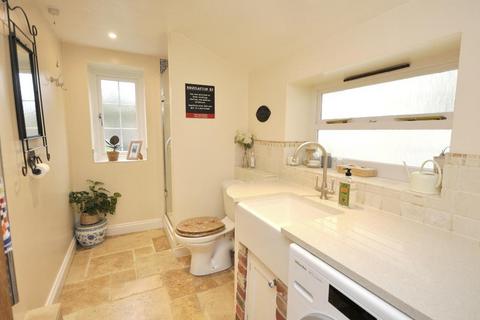 83 Netherstreet, Bromham, Chippenham, SN15 2DW