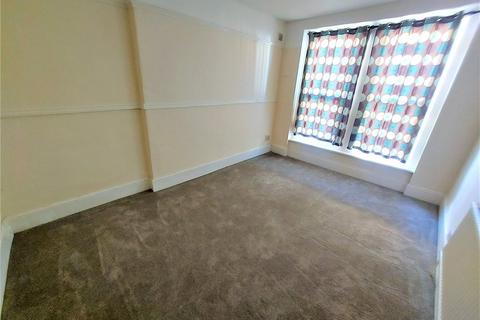 3 bedroom apartment for sale - Hampden Road, Birkenhead, Merseyside, CH42