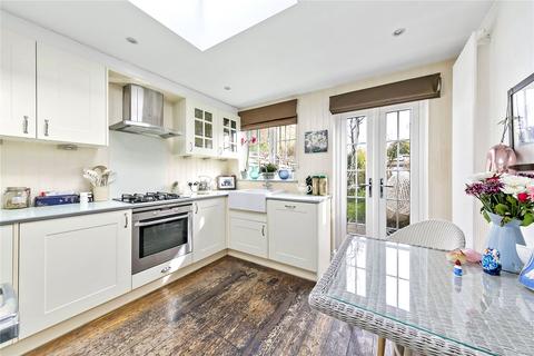 2 bedroom terraced house for sale, Sandycombe Road, Kew, Surrey, TW9