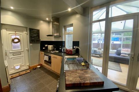 67 Bramley Avenue, Sheffield, S13 8TT