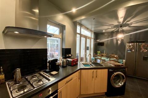 67 Bramley Avenue, Sheffield, S13 8TT