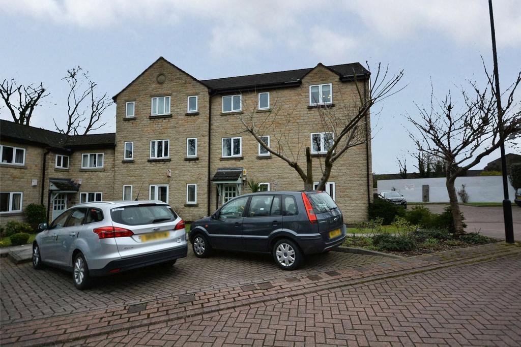 Lawrence Court, Pudsey 2 bed apartment for sale £130,000