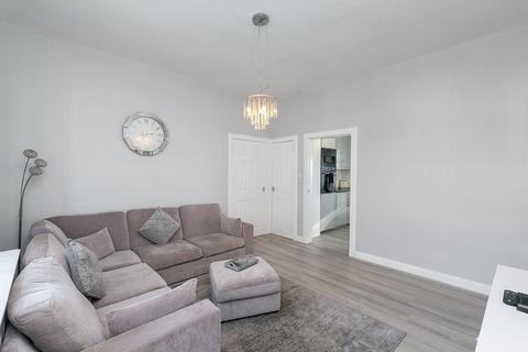 31 Leighton Crescent, Easthouses, Dalkeith, EH22 4DX