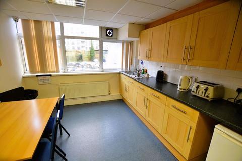Office to rent - Luton, Bedfordshire