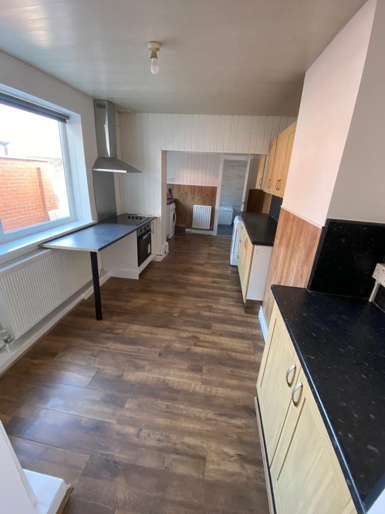 Shepherd Street, Millfield, Sunderland 2 bed cottage £575 pcm (£133 pw)