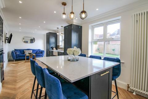 3 bedroom detached house for sale - Longleat Gardens, Pegswood, Morpeth, Northumberland, NE61 6TQ