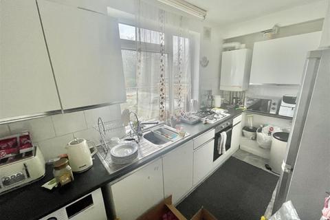 1 bedroom apartment to rent, Blenheim Road, Harrow
