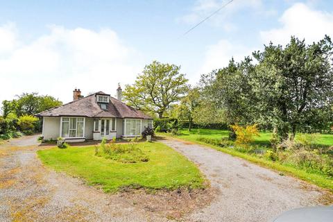 3 bedroom bungalow for sale - Grove Road, Mollington, Chester, Cheshire, CH1