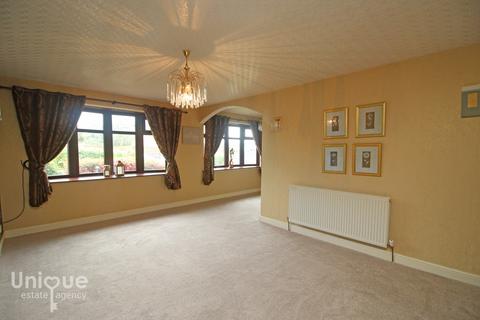 3 bedroom bungalow for sale - Mere Avenue,  Fleetwood, FY7