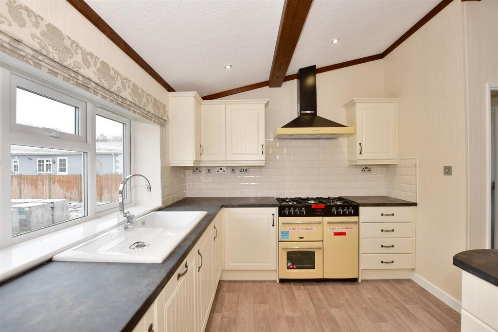 Kitchen/ Diner