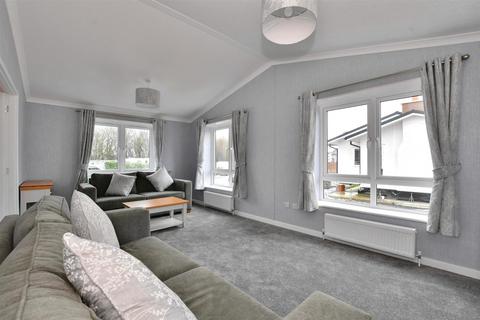 2 bedroom park home for sale, Maidstone Road, Paddock Wood, Kent