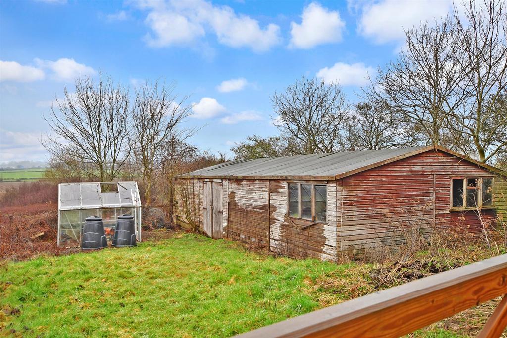 Workshop/Outbuildings