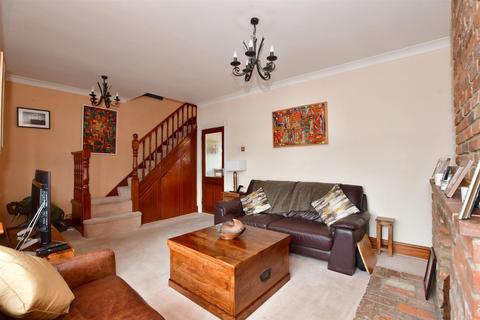 3 bedroom semi-detached house for sale, Blacksmiths Lane, Rainham, Essex