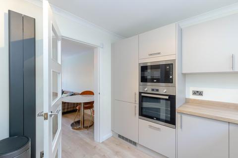 39 Lower Granton Road, Edinburgh, EH5 3RS