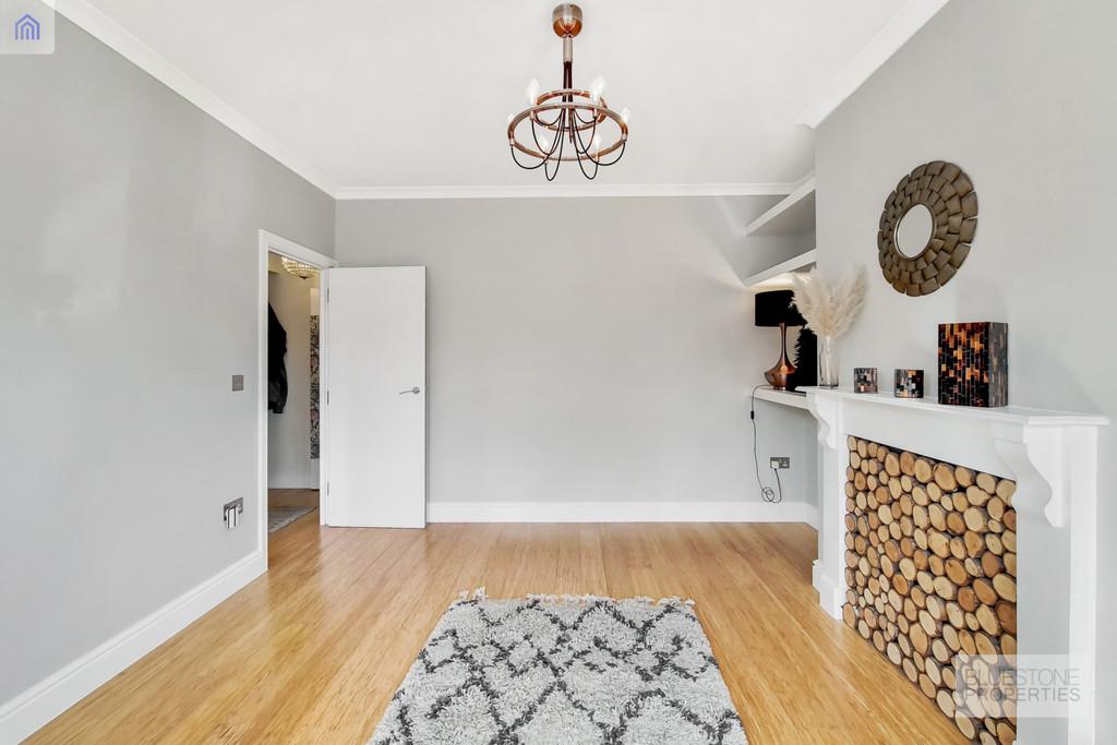 Angel Hill, Sutton 4 bed semidetached house £2,975 pcm (£687 pw)