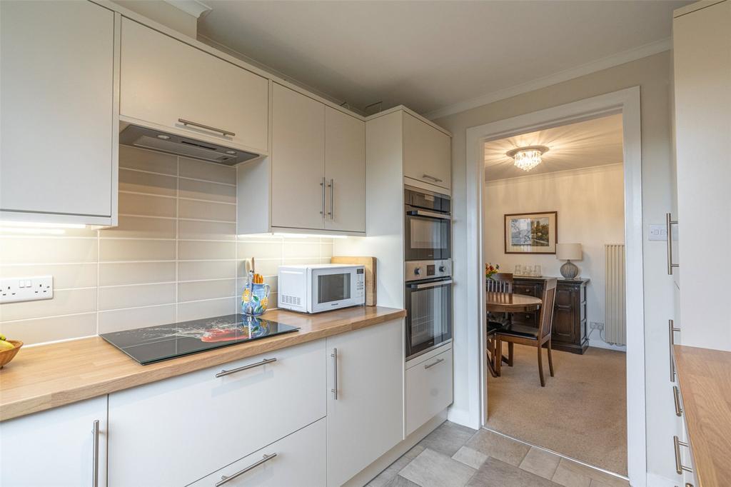 Kitchen Alt