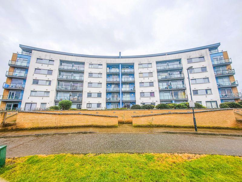Tideslea Path, West Thamesmead 2 bed apartment for sale £250,000