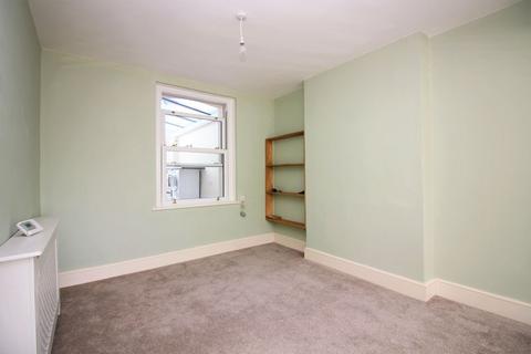 38 New Road, Ilminster, TA19 9AF