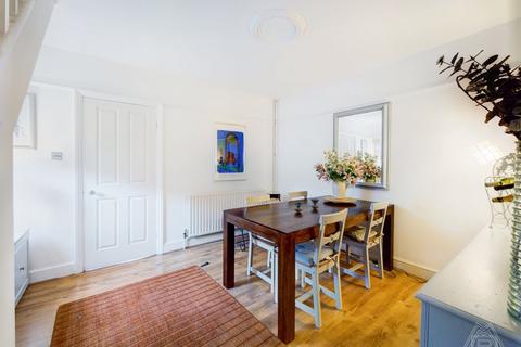 2 Ship Lane, Aveley, South Ockendon, RM15 4HB