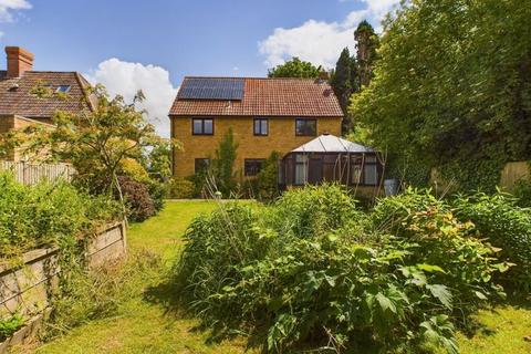 The Hamlet Langlands, Stoke-sub-hamdon, TA14 6QA