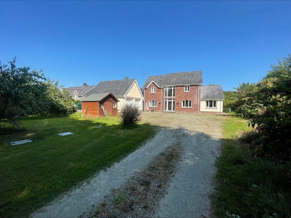 Pontgarreg, Llandysul, SA44 4 bed detached house for sale £495,000