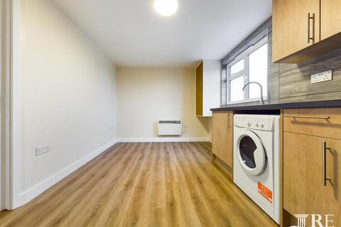 1 bedroom flat to rent, Brampton Road, London, NW9 9DD