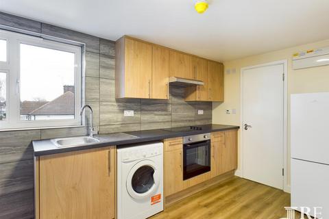 1 bedroom flat to rent, Brampton Road, London, NW9 9DD