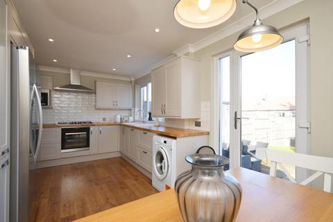 16 Coldpark Gardens, Bristol, BS13 8NL