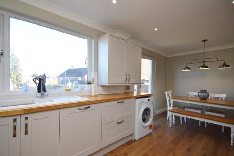 16 Coldpark Gardens, Bristol, BS13 8NL