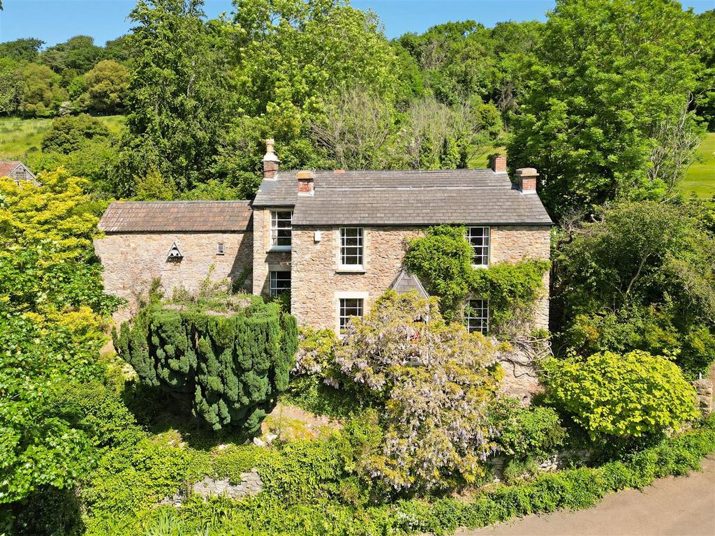 Coombe Farm House, Westbury on Trym 4 bed detached house for sale £