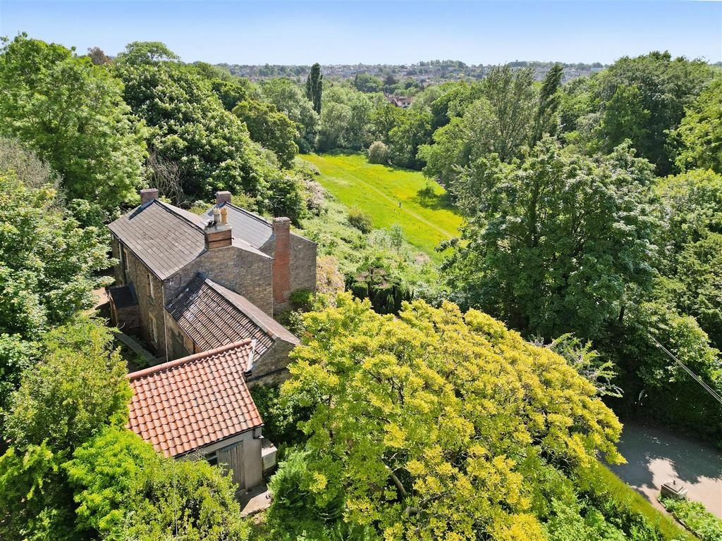 Coombe Farm House, Westbury on Trym 4 bed detached house for sale £