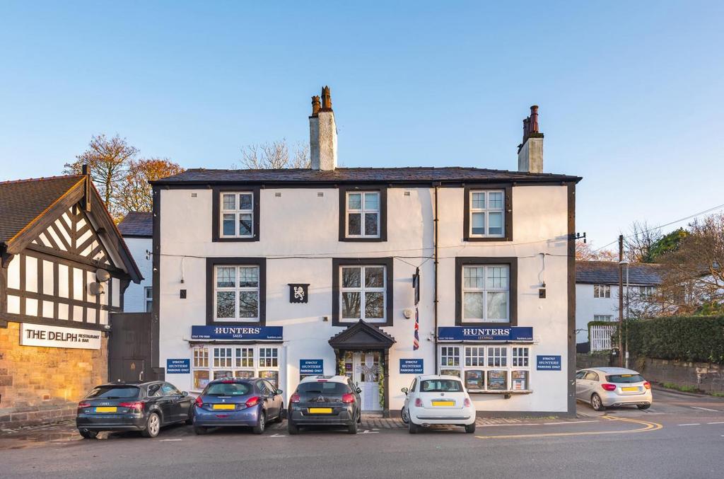 Worsley Road, Worsley, Manchester Property £2,375 pcm (£548 pw)
