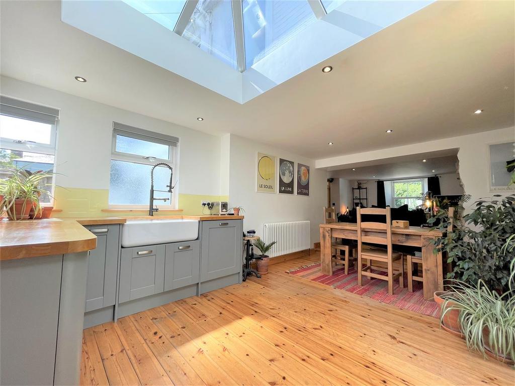 Kitchen and dining area.jpg