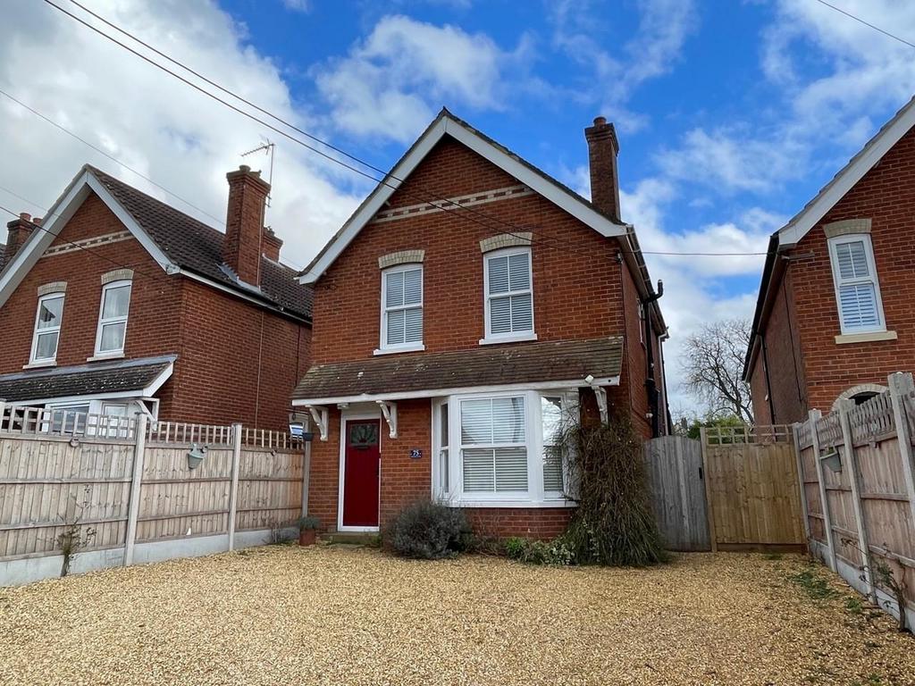 Barlows Lane, Andover 3 bed house £1,450 pcm (£335 pw)