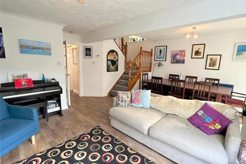 18 Hill Hay Close, Fowey, PL23 1EN
